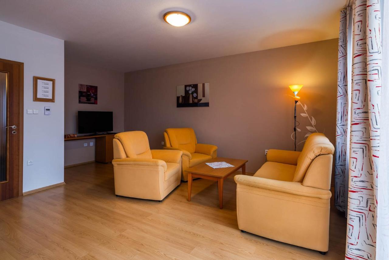 Apartmán Eliška Třeboň Trebon Exterior foto