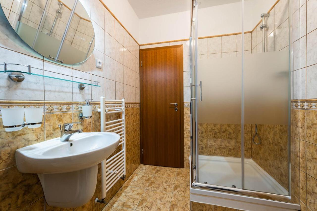 Apartmán Eliška Třeboň Trebon Exterior foto